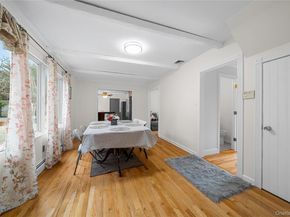3 Split Rail Lane, East Setauket NY 11733