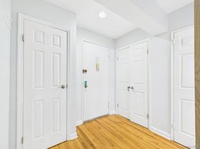 6515 Alderton Street 3F, Rego Park NY 11374