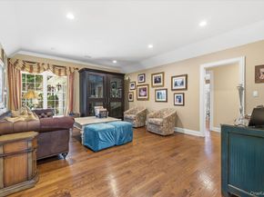 2 Memas Court, Dix Hills NY 11746