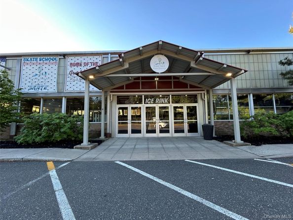 7 Terrace 3H, Great Neck NY 11021