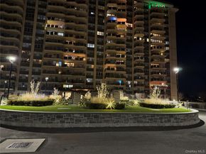 17-85 215th Street 15M, Bayside NY 11360