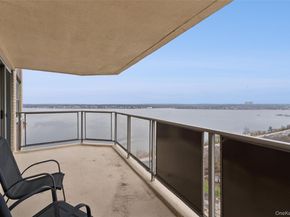 17-85 215th Street 15M, Bayside NY 11360