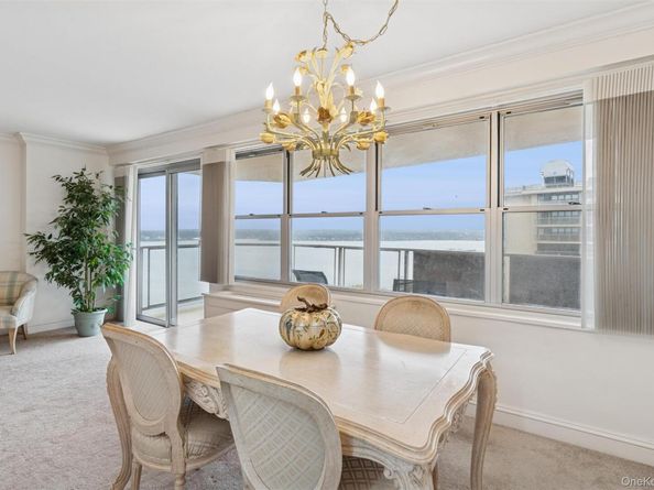 17-85 215th Street 15M, Bayside NY 11360