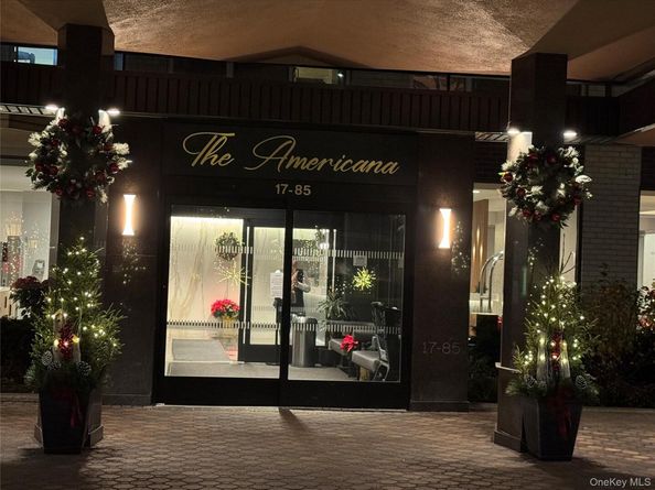 17-85 215th Street 15M, Bayside NY 11360