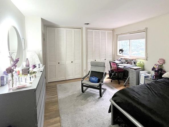 457 Quaker Ridge Road, New Rochelle NY 10804