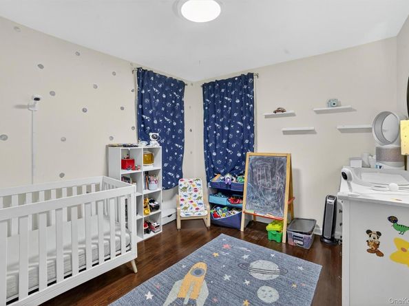 6495 Broadway 5R, Bronx NY 10471