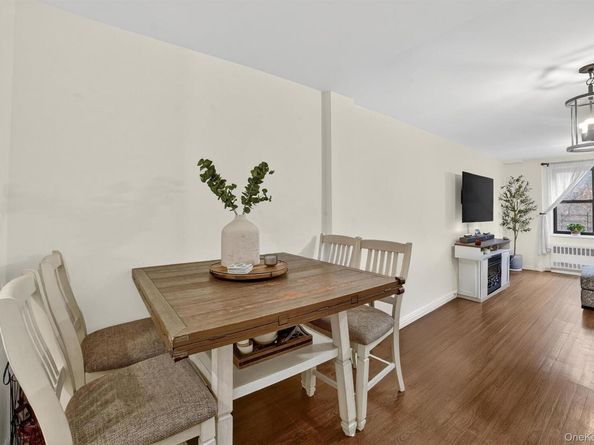 6495 Broadway 5R, Bronx NY 10471