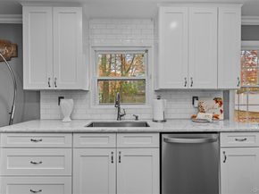 19 Barnwell Lane, Stony Brook NY 11790