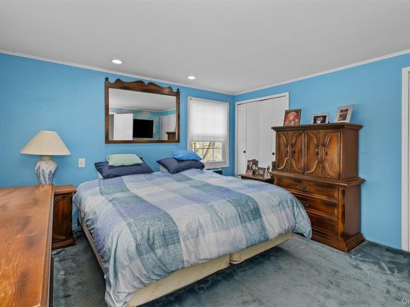 19 Barnwell Lane, Stony Brook NY 11790