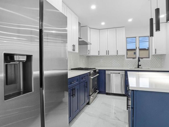 300 W 21st Street, Deer Park NY 11729