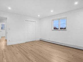 300 W 21st Street, Deer Park NY 11729