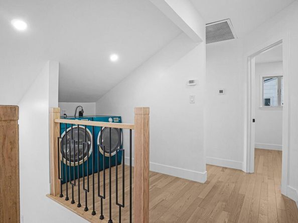 300 W 21st Street, Deer Park NY 11729