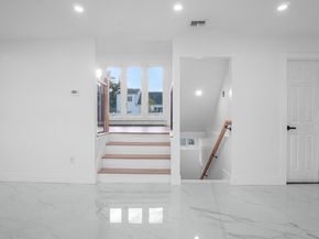 300 W 21st Street, Deer Park NY 11729