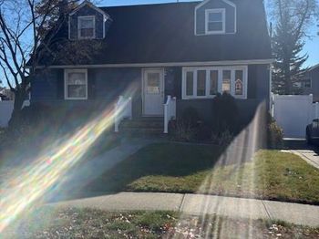 84 E Greenwich Avenue