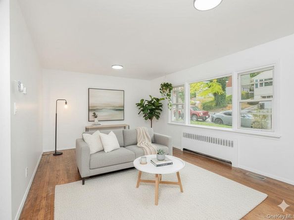 25 Linn ( aka 183 Putnam Avenue), Yonkers NY 10705