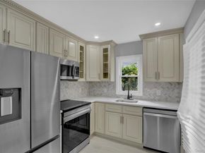 852 Smith Street, Uniondale NY 11553