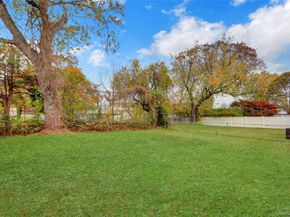 852 Smith Street, Uniondale NY 11553