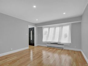 852 Smith Street, Uniondale NY 11553