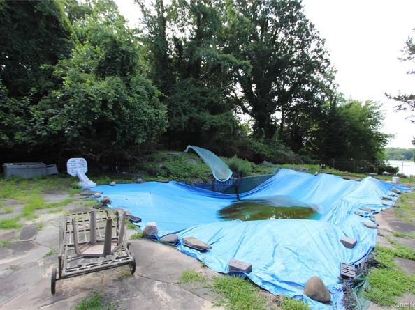 59 Dyke Road, East Setauket NY 11733