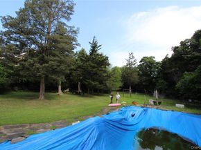 59 Dyke Road, East Setauket NY 11733