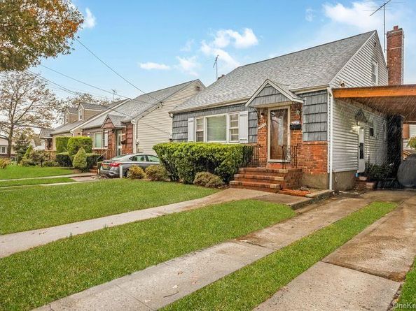 25711 147th Avenue, Rosedale NY 11422