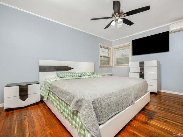 25711 147th Avenue, Rosedale NY 11422