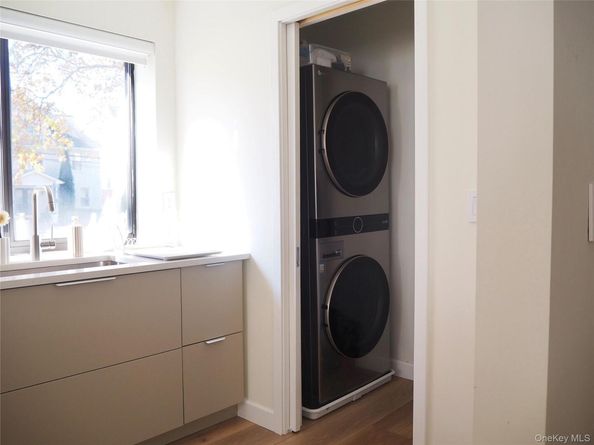 24 Carhart Avenue 207A, White Plains NY 10605