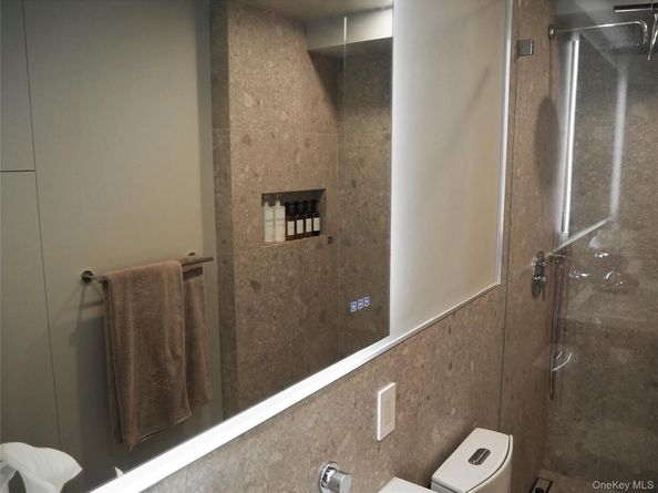 24 Carhart Avenue 207A, White Plains NY 10605