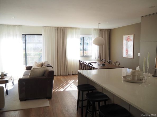 24 Carhart Avenue 207A, White Plains NY 10605