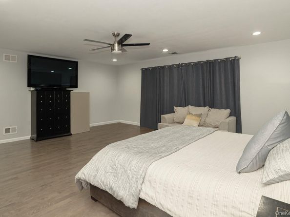 7 Jackson Street, Nesconset NY 11767