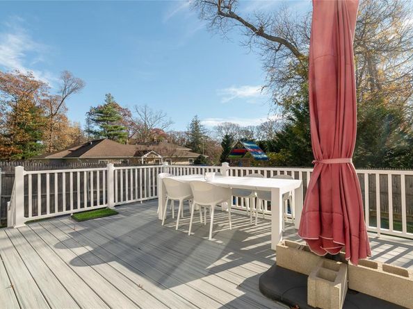 7 Jackson Street, Nesconset NY 11767