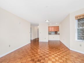 314 Sutton Drive 314, Mount Kisco NY 10549