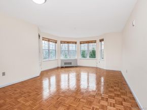 314 Sutton Drive 314, Mount Kisco NY 10549