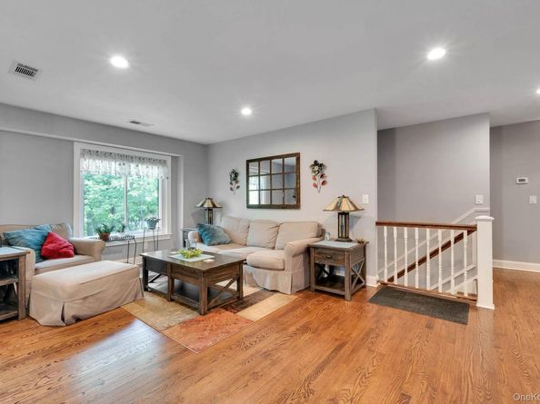 124 Birchwood Road 124, Coram NY 11727