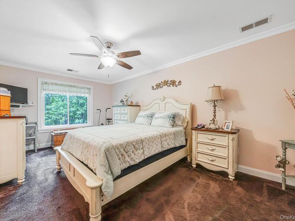 124 Birchwood Road 124, Coram NY 11727