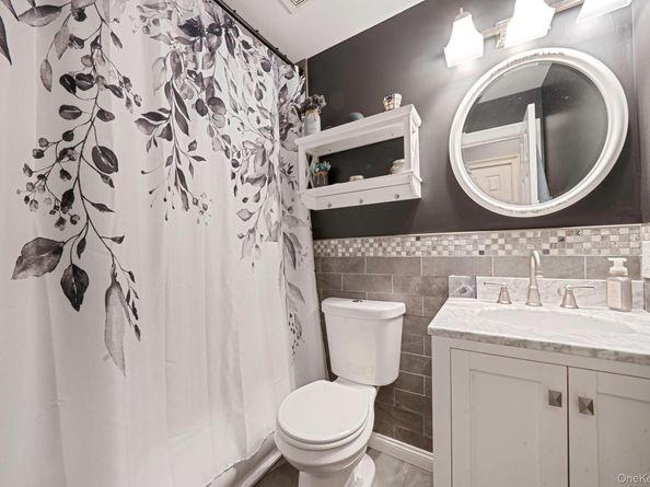 124 Birchwood Road 124, Coram NY 11727