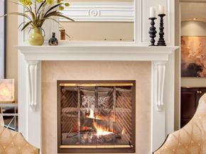 Undisclosed Address #936337, West Islip NY 11795