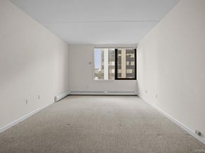 4 Martine Avenue 418, White Plains NY 10606