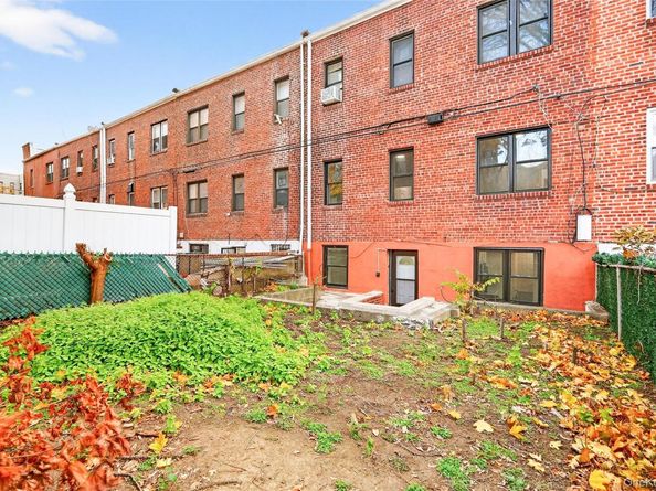 1458 Rowland Street, Bronx NY 10461