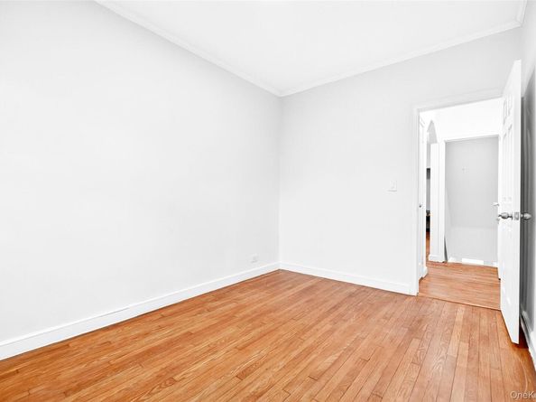 1458 Rowland Street, Bronx NY 10461