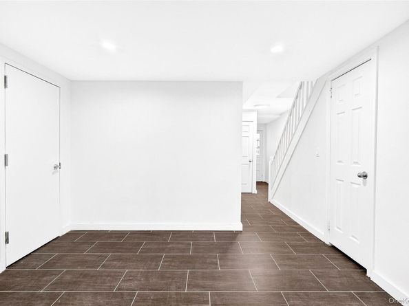 1458 Rowland Street, Bronx NY 10461