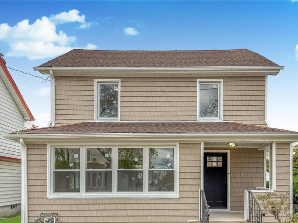 64 S Montgomery Street, Valley Stream NY 11580