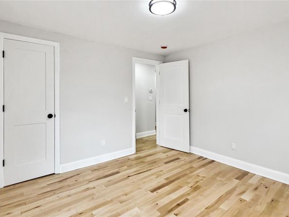 64 S Montgomery Street, Valley Stream NY 11580