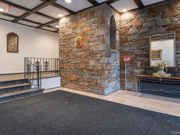 25 Franklin Avenue 6K, White Plains NY 10601