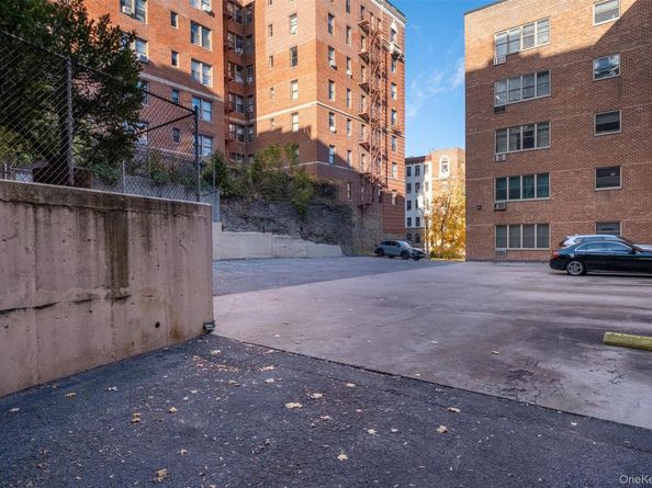 25 Franklin Avenue 6K, White Plains NY 10601