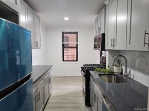 150-11 72 Road 4D, Flushing NY 11367