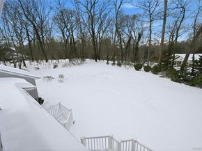 41 Edcris Lane, Huntington NY 11743