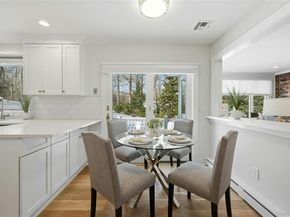 41 Edcris Lane, Huntington NY 11743