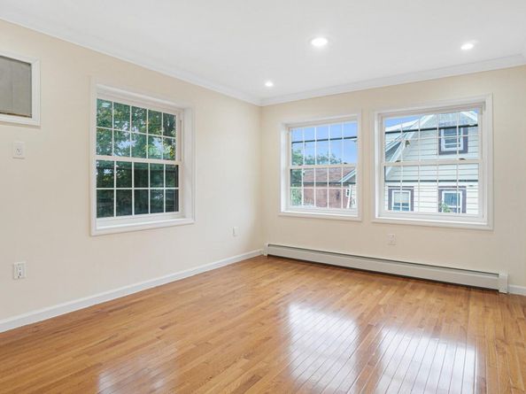 85-02 165th Street, Jamaica Hills NY 11432