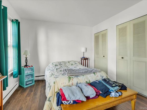 141 Forge Lane, Coram NY 11727